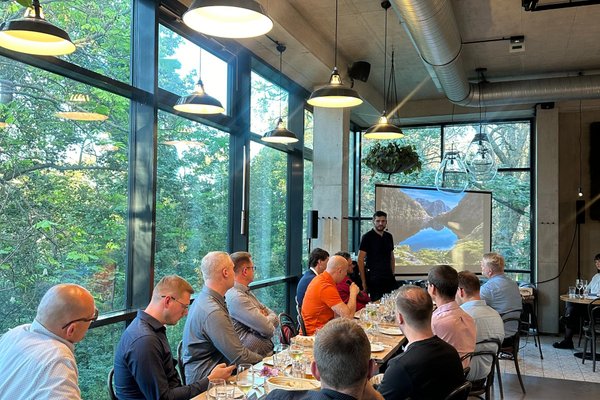 A la Petite Eiffel - náhled 12