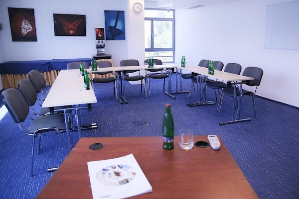 L Salonek@Academic Congress Centre - náhled 7