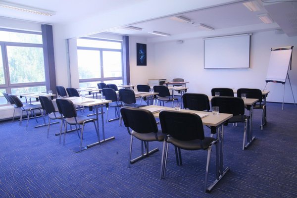 XL Salonek@Academic Congress Centre - náhled 9