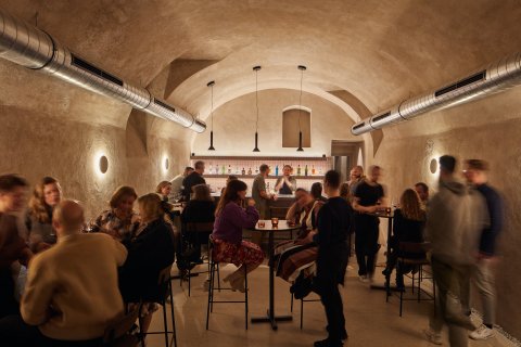 Alma Prague - Vinárna - náhled 2