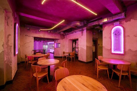 Anežka - Kavárna - náhled 15