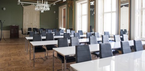 Anglo-americká vysoká škola - náhled 12