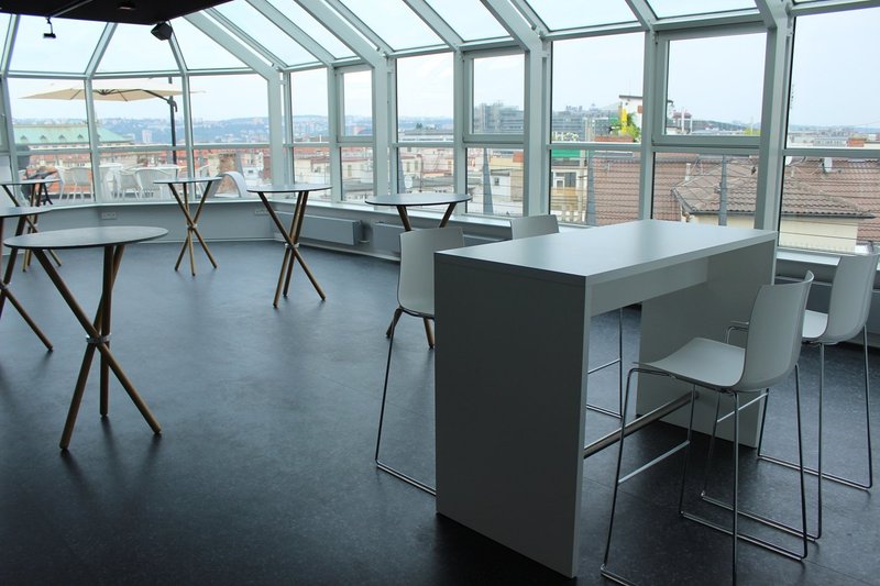 Art & Event Gallery Černá Labuť - Pravé křídlo