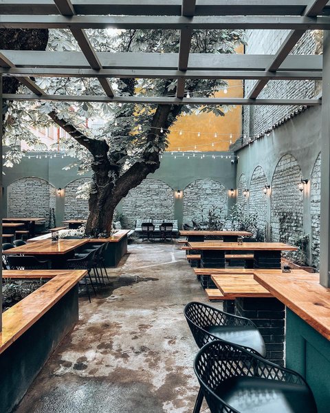 Arthur’s Pub - náhled 30