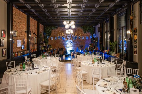 Arthur's - Sál - náhled 23