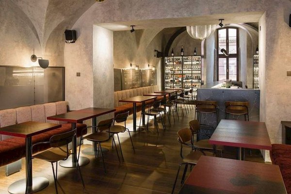 Autentista Wine & Champagne Bar - náhled 7