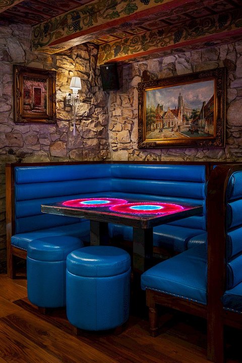 Bar & Klub Zlatý Strom - náhled 20