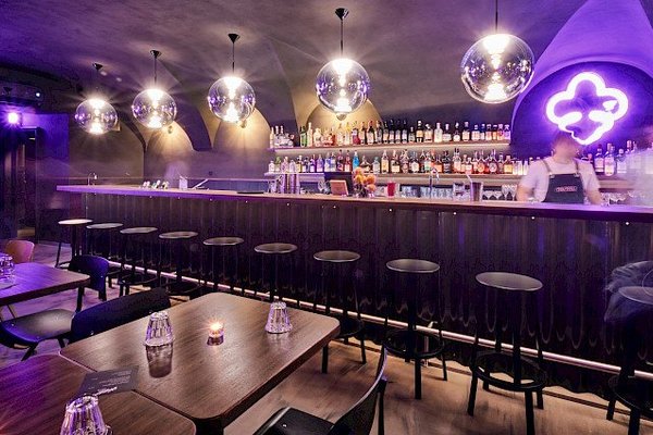 Bar Monk Prague - náhled 11