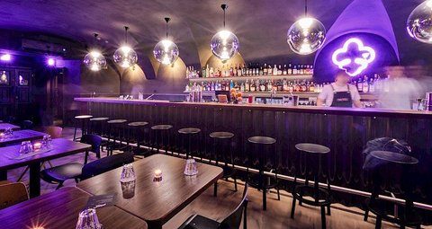 Bar Monk Prague - náhled 11