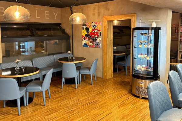 Barley Pub & Gallery