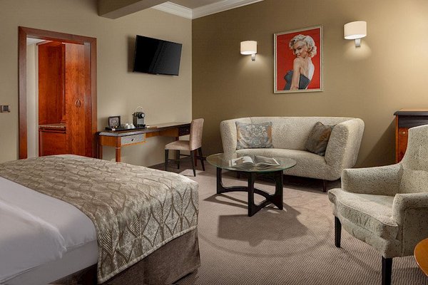 Boutique Hotel Jalta - náhled 16