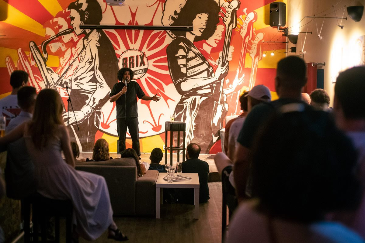 Brix Bar and Hostel - obrázek 1