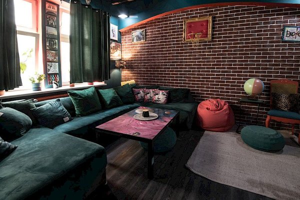 Brix Bar and Hostel - náhled 4