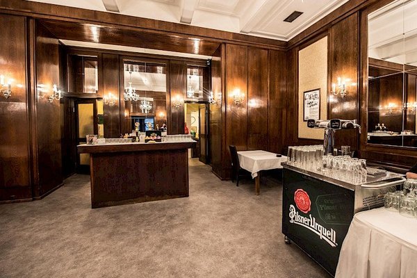 Prostory Autoklubu České republiky - náhled 22