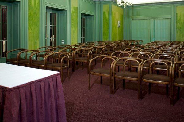 Sál Elišky Junkové@Prostory Autoklubu České republiky - náhled 1