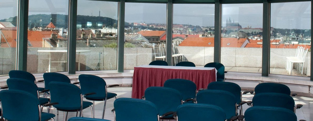 Salonek Club@Prostory Autoklubu České republiky - obrázek 1