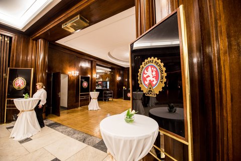 Prostory Autoklubu České republiky - Smetanův sál - náhled 17