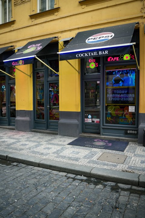 Cafe 80's - náhled 2