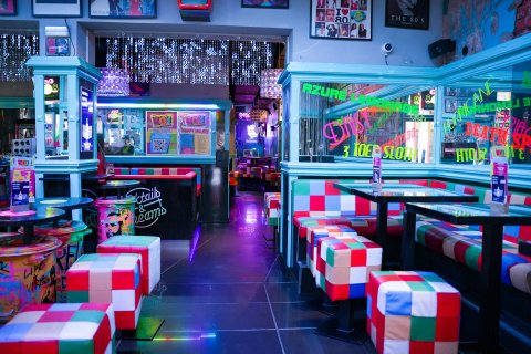 Cafe 80's - náhled 10