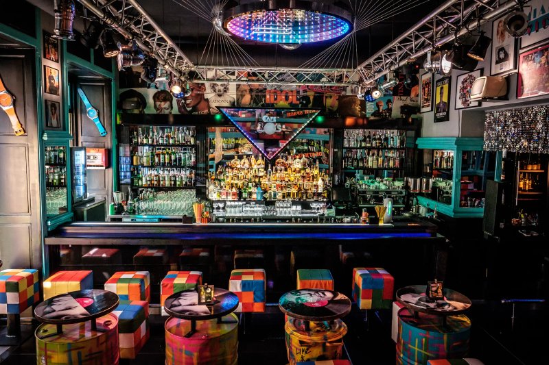 Cafe 80's