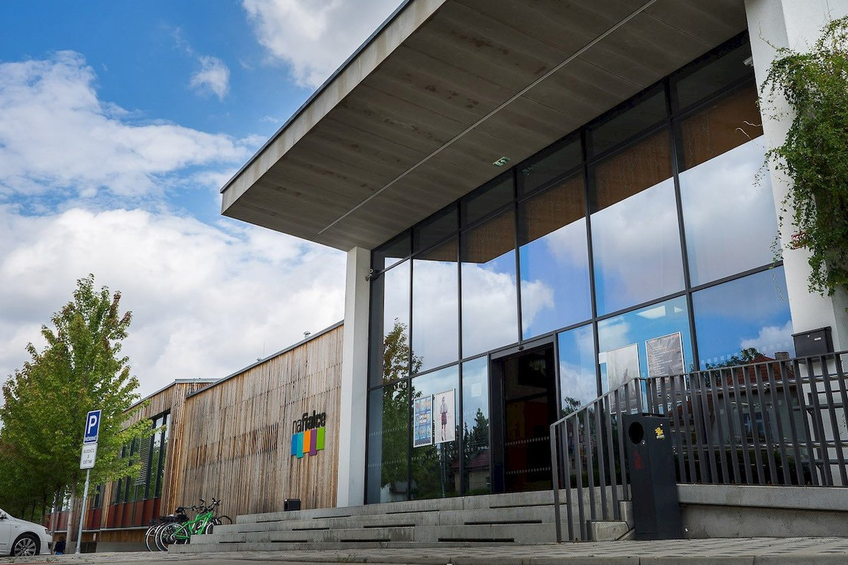 Centrum Na Fialce - obrázek 1