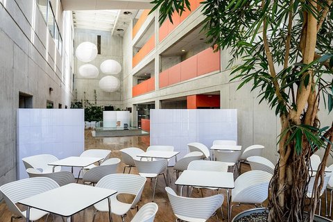 Český rozhlas - Kulturní centrum - Atrium ve Studiovém domě - náhled 7