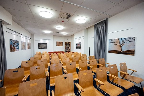 Galerie Vinohradská 12@Český rozhlas - Kulturní centrum - náhled 7