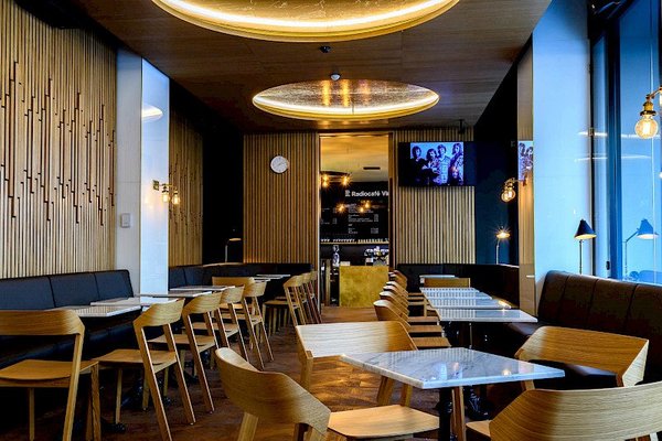 Radiocafé Vinohradská 12@Český rozhlas - Kulturní centrum - náhled 6