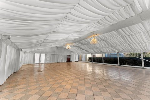 Chateau St. Havel **** - Venkovní stan - náhled 2