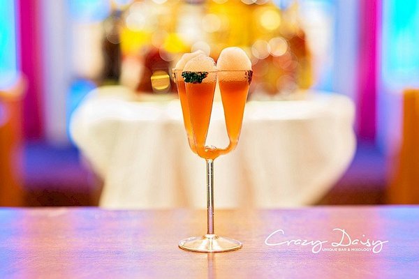 Crazy Daisy Bar Prague - náhled 11