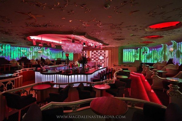 Crazy Daisy Bar Prague - náhled 19