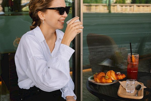 Dancing House Café@Dancing House Hotel - náhled 10