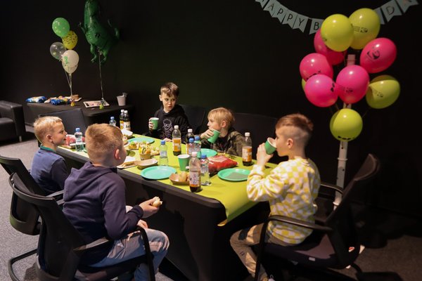 Narozeninová oslava s dinosaury@Dinosauria Museum Prague - náhled 6