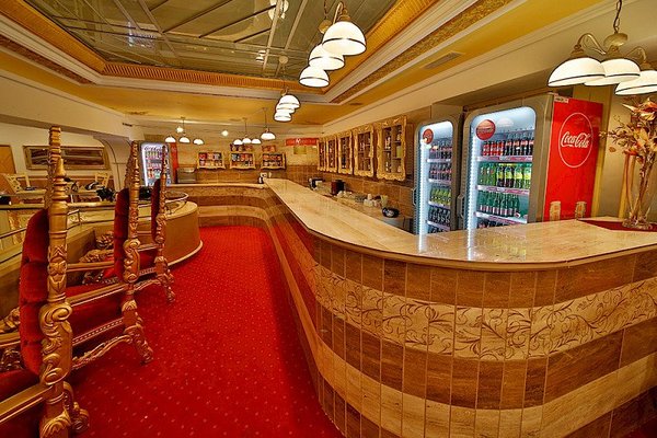 Divadlo Apollo - náhled 10