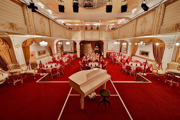 Divadlo Apollo - náhled 15