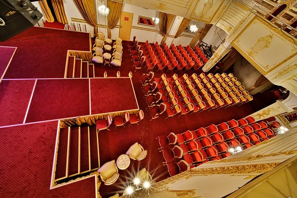 Divadlo Apollo - náhled 21