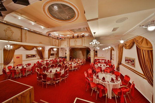 Divadlo Apollo - náhled 25