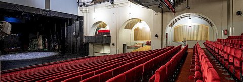 Divadlo Hybernia - Klubová restaurace - náhled 6