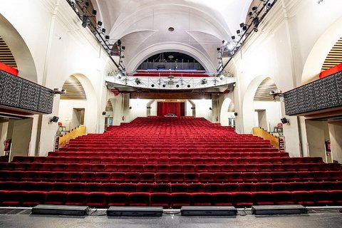 Divadlo Hybernia - Klubová restaurace - náhled 8