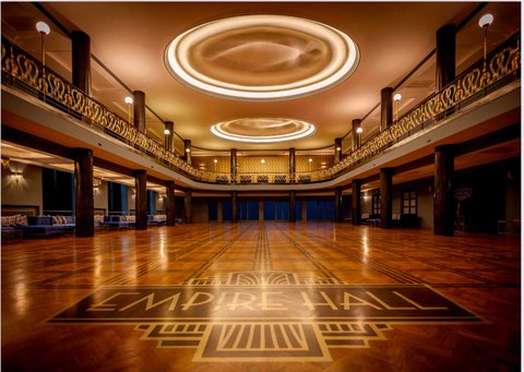 Empire Hall ve Slovanském domě