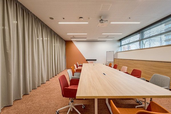 Zasedací místnost Tesla@FLEKSI Beta - náhled 6