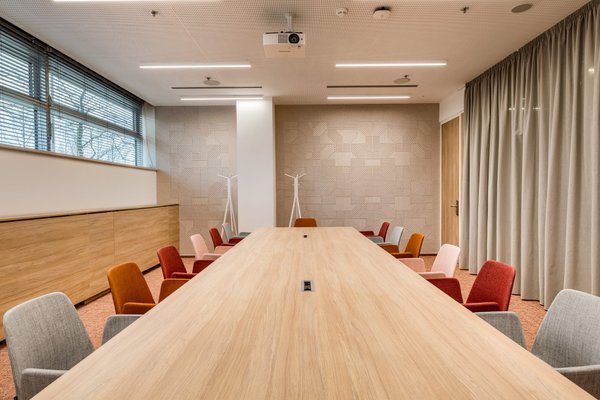 Zasedací místnost Tesla@FLEKSI Beta - náhled 15