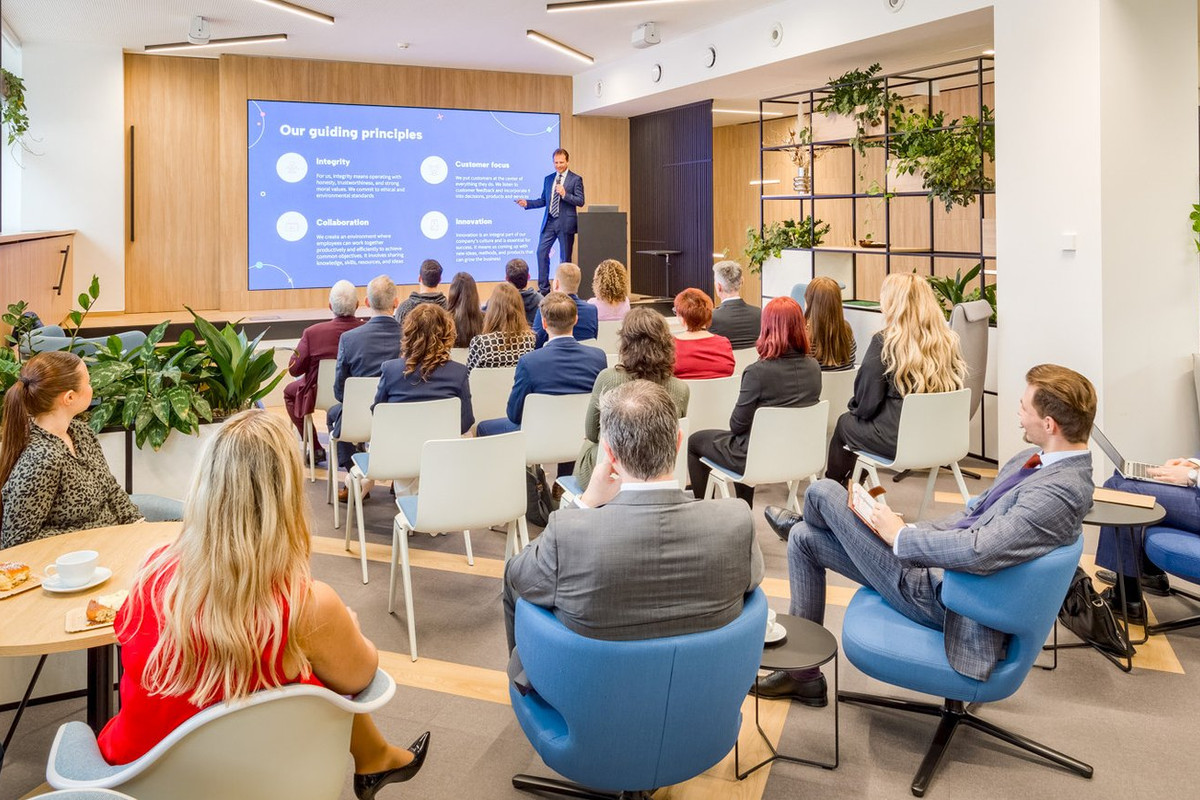 FLEKSI Budova B - obrázek 1