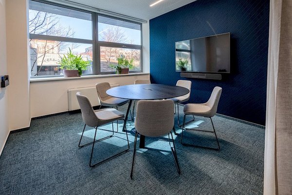 Zasedací místnost Hus@FLEKSI Budova B - náhled 9