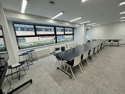 FLEKSI Budova B - Zasedací místnost Lada - náhled 2