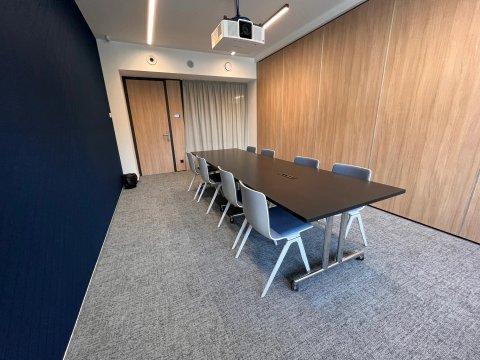FLEKSI Budova B - Zasedací místnost Mucha - náhled 3