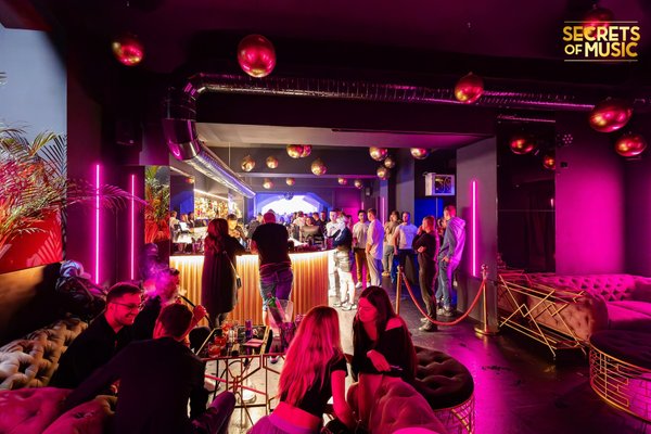 FU Club Prague - náhled 23