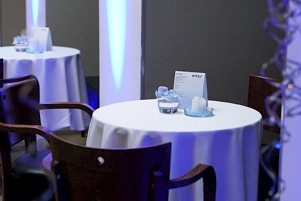 Galerie kavárny Louvre - náhled 15