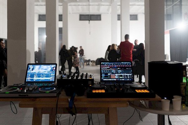 H40 Gallery - náhled 9