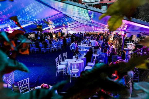 Hartigovský palác - Hartigovská zahrada - náhled 5